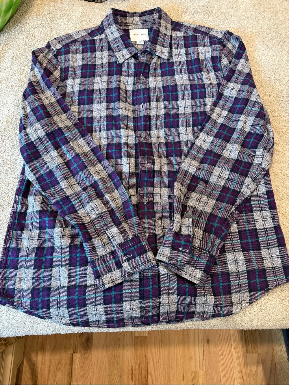 American Eagle men’s Plaid Button-Down flannel Shirt in Purple and Gray - Men's